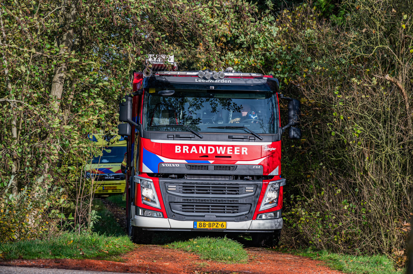 Hulpdiensten bij het incident