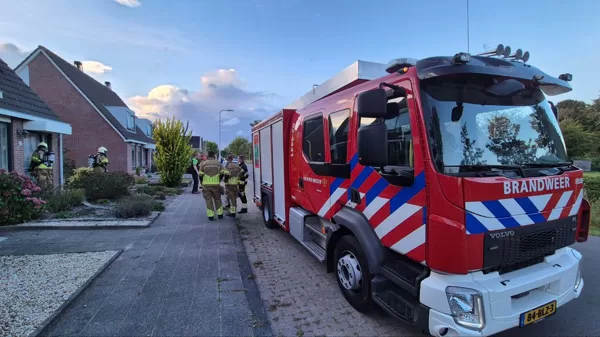 P 2 BNN-01 Stank/hind. lucht Eyso de Wendtstraat Kollum 024431 027293